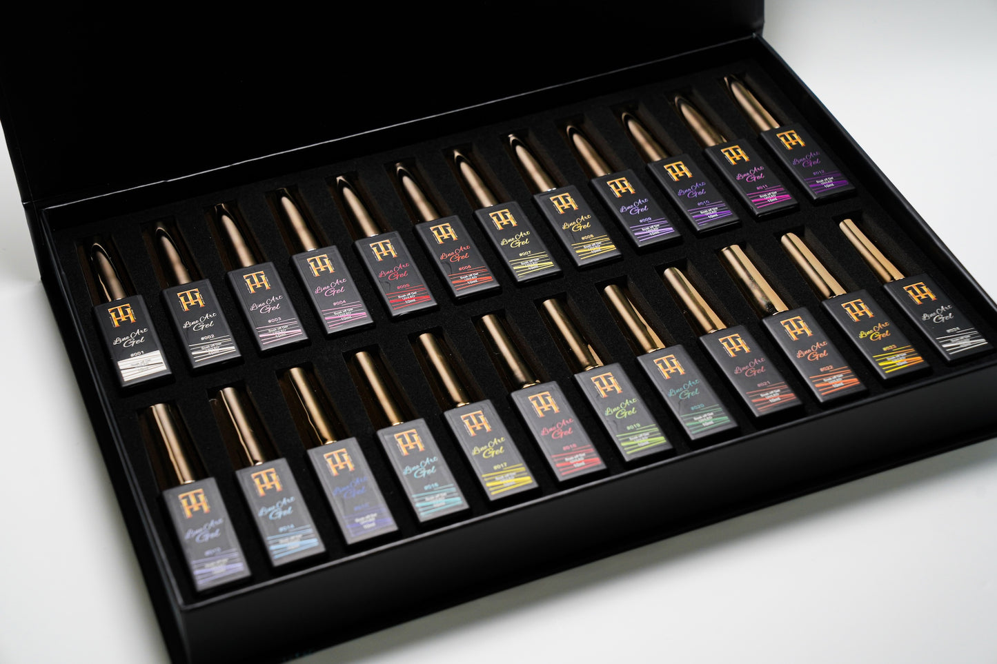 GEL LINER - 24 COLORS